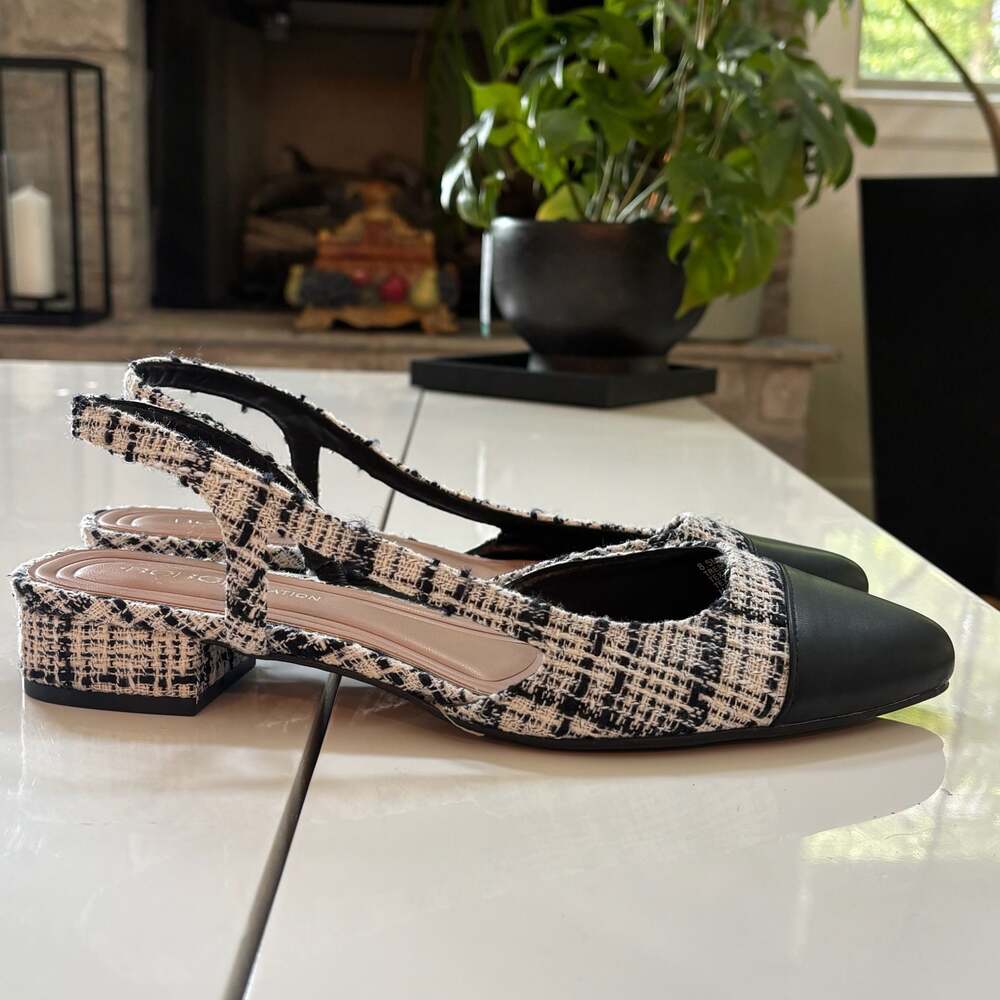 New BCBGeneration Tresca Black and White Tweed Slingback Heels Size 8.5M